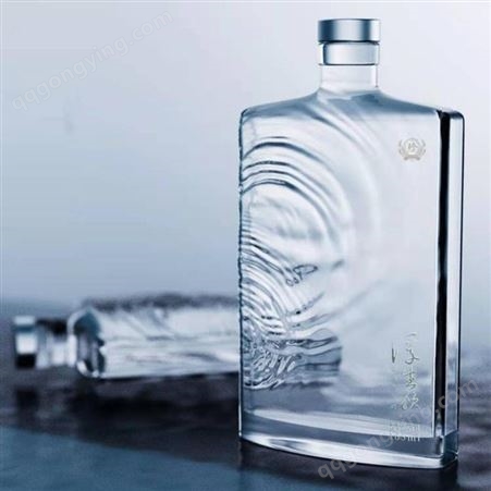 定制透明玻璃瓶 密封带盖水晶白酒瓶 空酒瓶一斤装