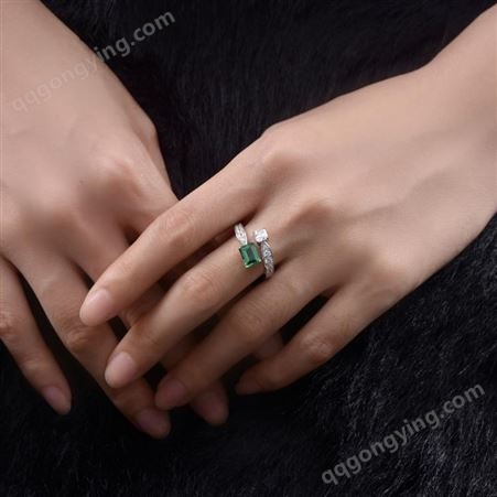 俊恒珠宝2023新款潮1ct培育祖母绿5*7高碳钻戒指女时尚开口戒