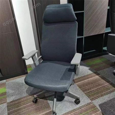 办公休闲椅 有扶手 带万向轮 职员舒适办公椅 款式新颖 棕色