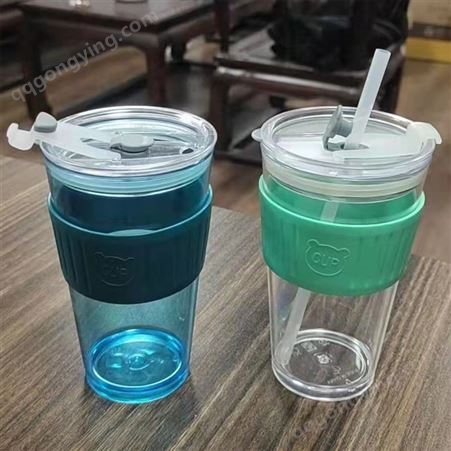 鸿皓玻璃水杯生产厂 长期供应各款式水杯 咖啡杯吸管两用