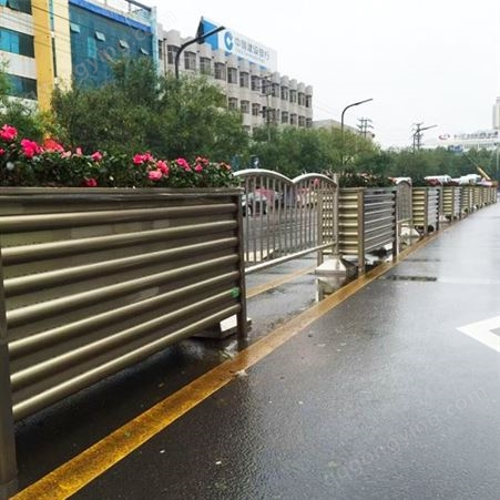 户外铝合金组合隔离带 市政景观防护花箱护栏提供安装